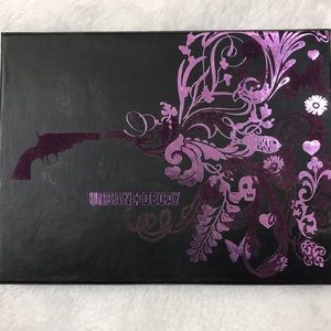 Urban Decay shadow box